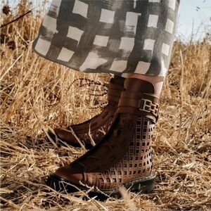 BALLY Glaris Laser Cut Boots
